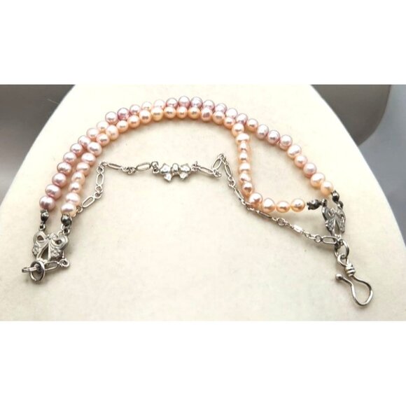 Triple Layer Pearl Bracelet With Bow Chain Fancy Hook Closure - Blush Pink - Picture 3 of 3